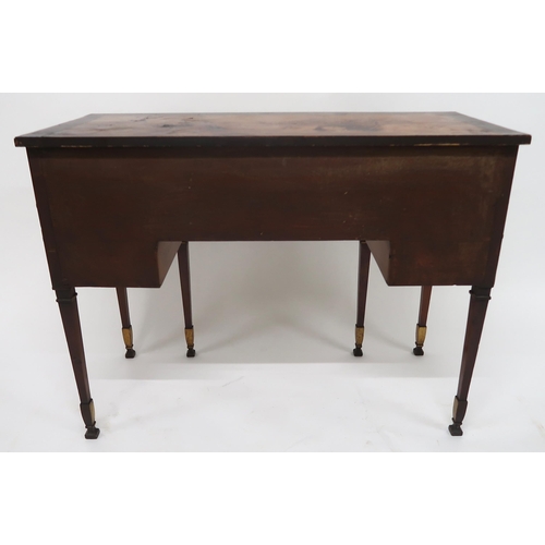 2036 - AN EARLY 20TH CENTURY MAHOGANY AND MAPLE INLAID GEORGIAN STYLE DESKwith one long flanked by two shor... 