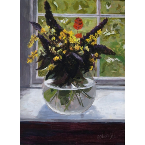 1089 - LIZZIE MACKINLAY (SCOTTISH b.1965)BUDDLEIA BOWLAcrylic on board, signed lower right, 40 x 30cmTogeth... 