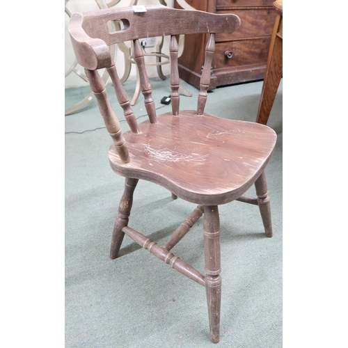 179 - A lot of five rail back pub chairs with shaped seats on stretchered turned supports (5)