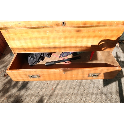 208 - A Victorian pine blanket chest(this item has had woodworm)