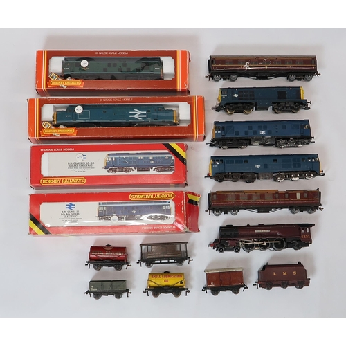 462 - Hornby 00-gauge locomotives and stock, to include a Duchess of Atholl locomotive and tender in maroo... 