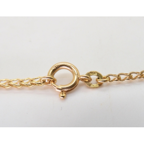 800 - An Italian made chain interspaced with pearls, length 118cm, weight 18.7gms