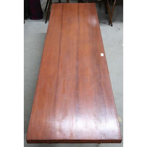 136 - A large mid 20th century stained teak coffee table with turned supports joined by lower shelf, 42cm ... 