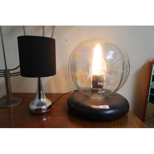 165 - A 20th century Italian Valenti Luce for Tetrarch, Pistillo lamp, a 20th century iridescent globe lam... 