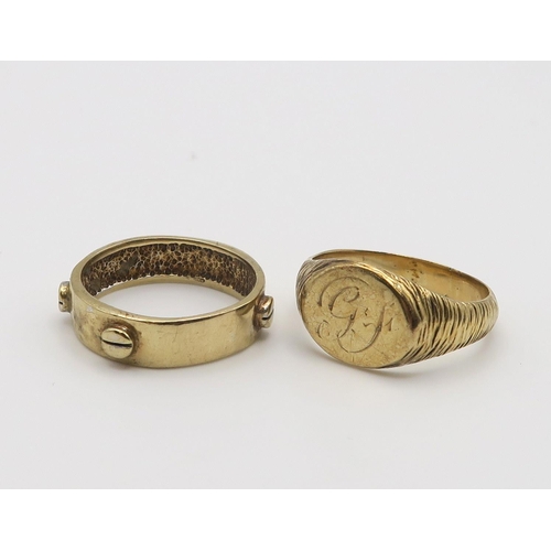 628 - A gents 9ct gold signet ring, size W1/2, together with a yellow metal band ring size U, weight 11.6g... 