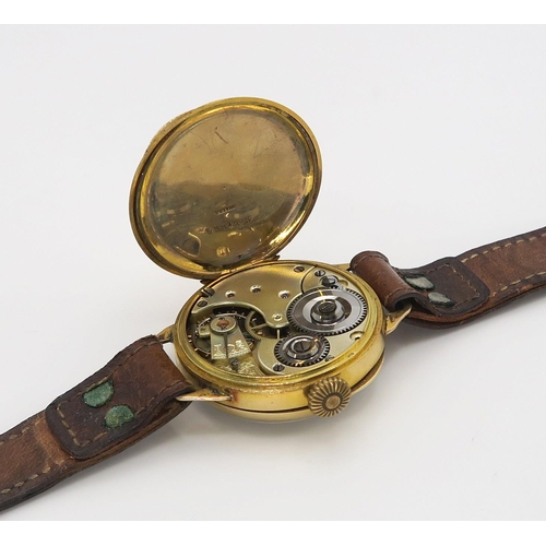 659 - An 18ct gold gents Swiss watch, diameter 3.3cm, weight with strap and mechanism 36gms