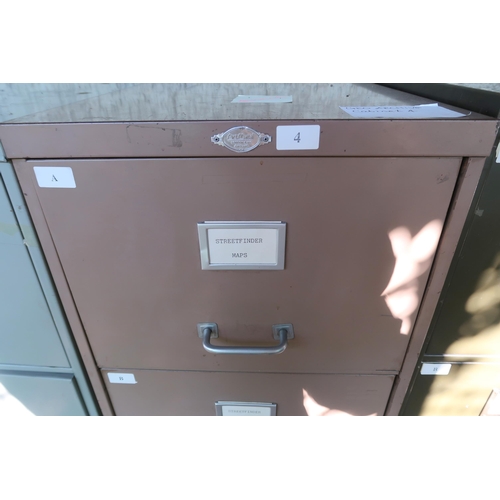 139 - A lot of three assorted steel filing cabinets (3)