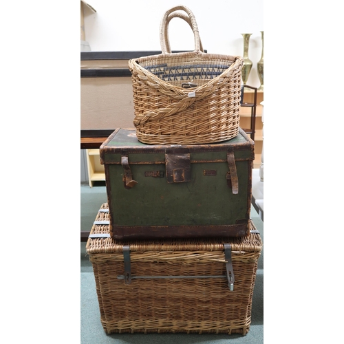 154 - A lot comprising wicket laundry hamper, leather travel trunk, wicker basket and wicker bag (4)