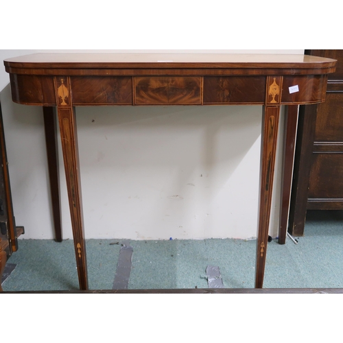 156 - A Victorian mahogany fold-over tea table on square tapering supports, 71cm high x 91cm wide x 44cm d... 