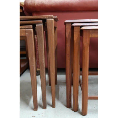 89 - A lot comprising mid 20th century teak Gordon Russell nest of three tables, 50cm high x 66cm wide x ... 