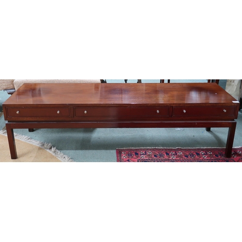 93 - A mid 20th century stained teak Greaves & Thomas three drawer coffee table on square supports, 4... 