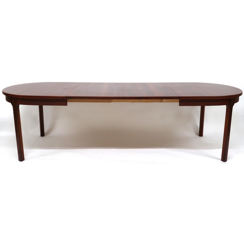 2118 - A MID 20TH CENTURY ROBERT HERITAGE FOR ARCHIE SHINE TEAK DINING SUITEcomprising six teak framed dini... 