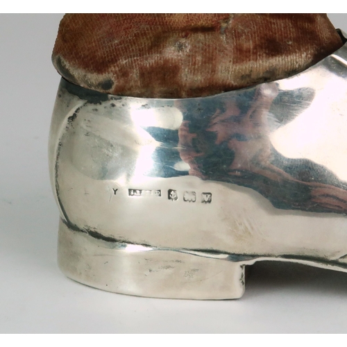 2470 - A GEORGE V NOVELTY SILVER PIN CUSHIONby S. Blanckensee & Son Ltd, modelled in the form of a shoe... 