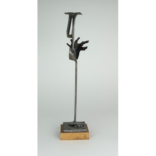 2931 - GEORGE WYLLIE MBE ARSA RGI (SCOTTISH 1921-2012)LONG LEGGED BIRDMetal, on wooden plinth, 43cm (17