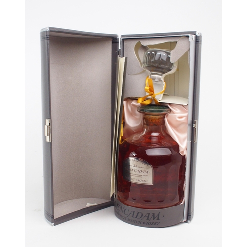 2655 - GLENCADAM SINGLE HIGHLAND MALT WHISKY AGED 25 YEARS limited edition 63/1000 in presentation box 70cl... 