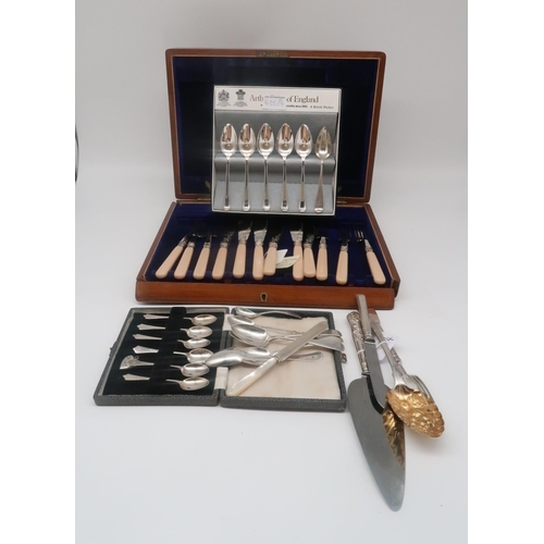 435 - A collection of silver flatware including a berried Georgian silver spoon, London 1811, a cased set ... 