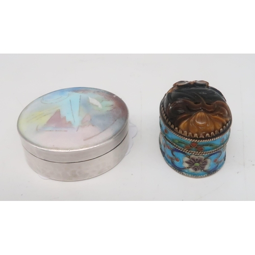 470 - A modern Chinese silver and enamel trinket box,  with an abstract pastel design to the lid, mar... 