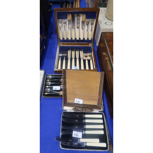 484 - A collection of EPNS including a cased set of fish knives and forks, coffee spoons, fruit knives etc