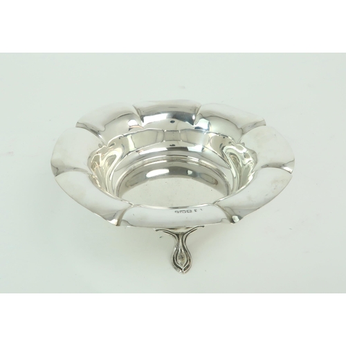 2456 - AN ART NOUVEAU SILVER FOOTED BOWLby Atkins Brothers, Sheffield 1902, of lobed form, with a slightly ... 