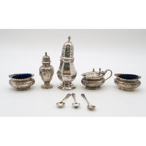 367 - A late Victorian four piece silver cruet set, Birmingham marks, 1899 / 1900, decorated with ribbon s... 