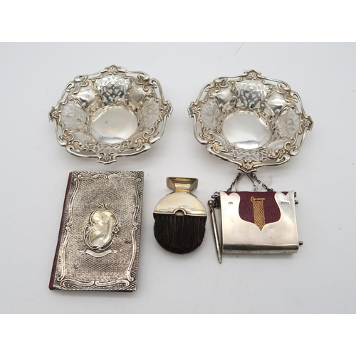 386 - A collection of silver including a pen nib brush, by S Blanckensee & Sons, Chester, a silver mou... 