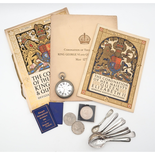 454 - Mixed collectables to include a pocket watch by H. Williamson Ltd., London, housed in a military-iss... 