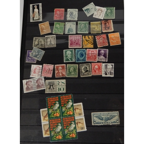 423 - WORLD WIDE STAMPS to include Great Britain Stamp Album 1d black, 1d red, 2 1/2d blue etc and facsimi... 