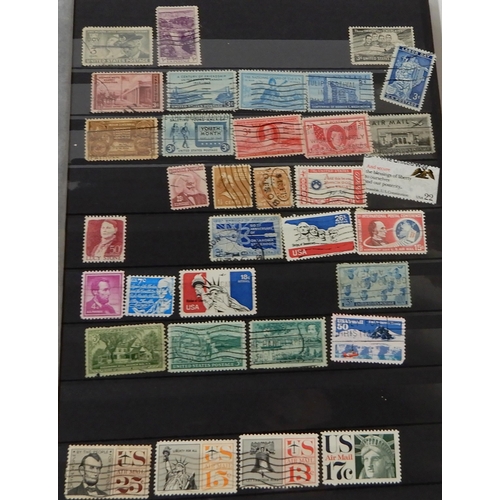 423 - WORLD WIDE STAMPS to include Great Britain Stamp Album 1d black, 1d red, 2 1/2d blue etc and facsimi... 