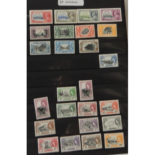 423 - WORLD WIDE STAMPS to include Great Britain Stamp Album 1d black, 1d red, 2 1/2d blue etc and facsimi... 