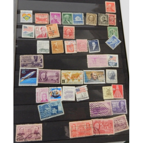 423 - WORLD WIDE STAMPS to include Great Britain Stamp Album 1d black, 1d red, 2 1/2d blue etc and facsimi... 