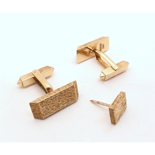 688 - A pair of Retro 9ct gold cufflinks and tie stud by Saul Bercott of Glasgow, weight together 16.4gms&... 