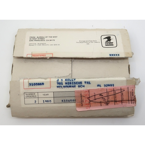 420 - AMERICAN ARTS COMMEMORATIVE MEDALLIONS Two 1980 Grant Wood One Ounce Gold Medals.The obverse design ... 