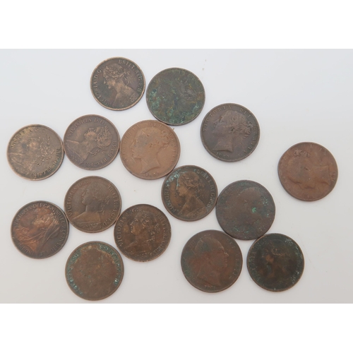 422 - WILLIAM IIII 1831 FARTHING, Victoria farthing 1853 together with various farthings half farthings, t... 