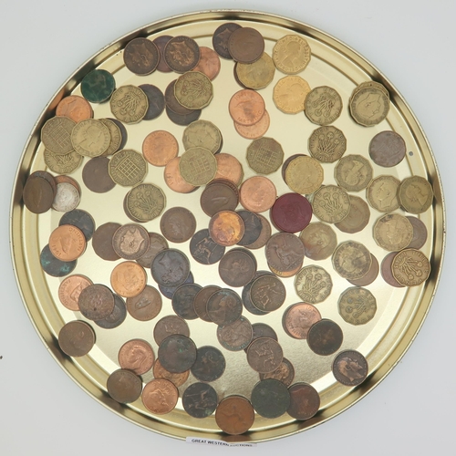 422 - WILLIAM IIII 1831 FARTHING, Victoria farthing 1853 together with various farthings half farthings, t... 