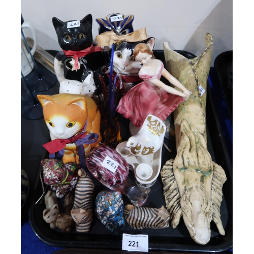 221 - A collection of cat figures and other items