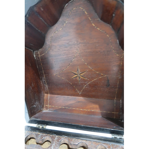 290 - A Georgian mahogany knife box