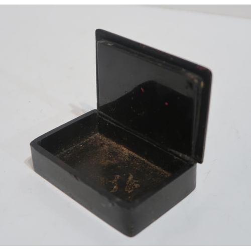 291 - A Victorian papier mache snuff box, painted with Glasgow’s Royal Exchange, what is now the Gallery o... 