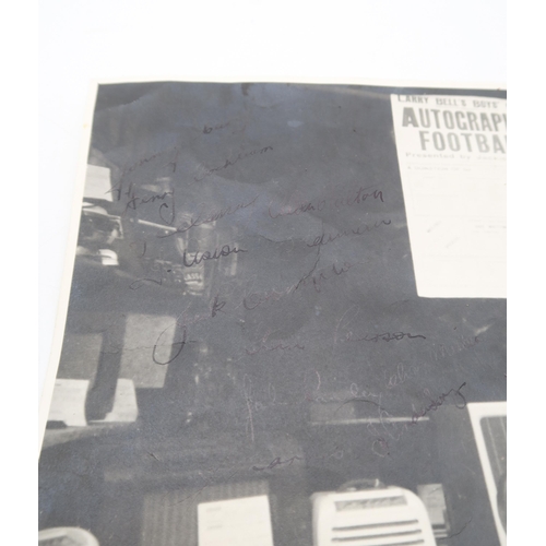 456 - Manchester United: a photograph signed by the Manchester United team circa-1948 - Johnny Carey, Stan... 