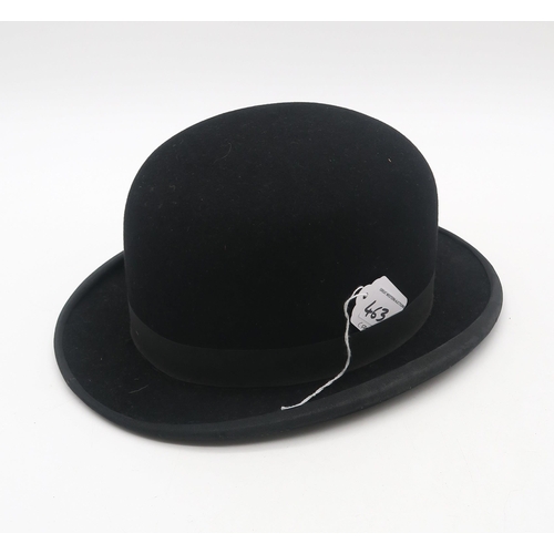 463 - A 13x11 Rapid Symmetrical Lens by Ross, London, no. 44015, a further large lens stamped No. 518209, ... 