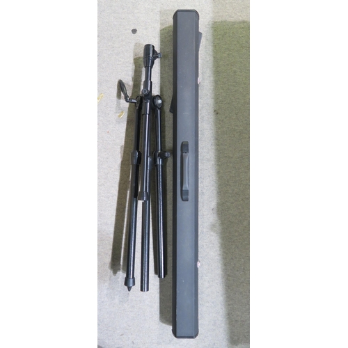 498 - A large selection of photographic and projecting equipment, to include Nikon F-801S camera with a va... 