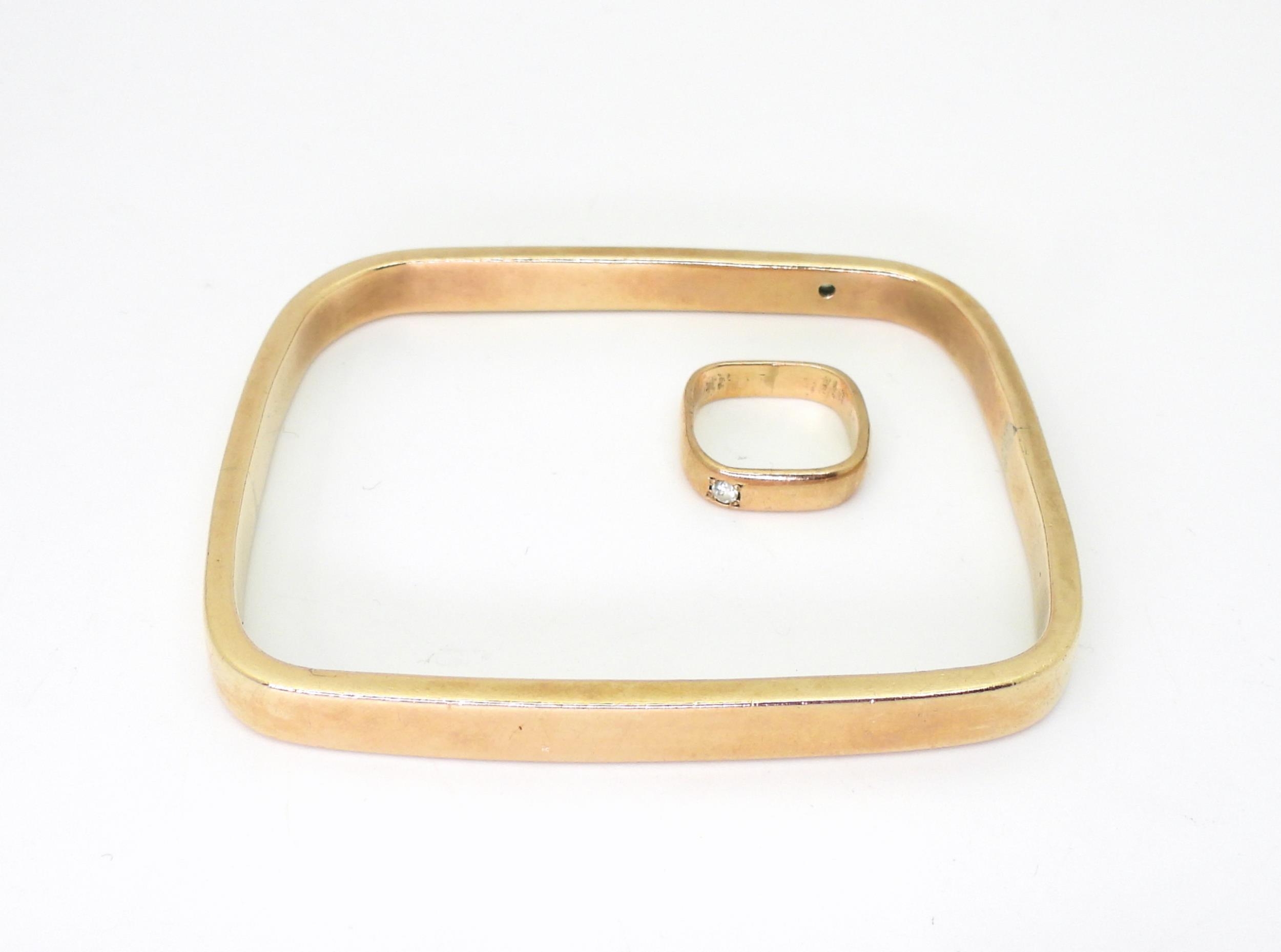 Square hot sale bangle gold