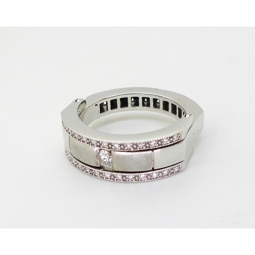 768 - A 14k white gold night & Day ring set with an estimated approx 0.99cts of black & white diam... 