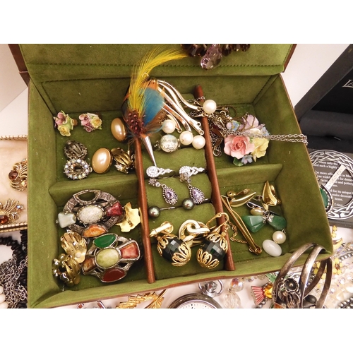 879 - A silver and amber bangle, silver earrings, vintage costume jewellery to include 'Miracle' items, vi... 