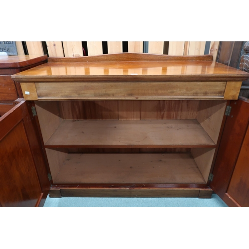 84 - A Victorian mahogany sideboard with long single drawer over pair of cabinet doors on plinth base, 10... 