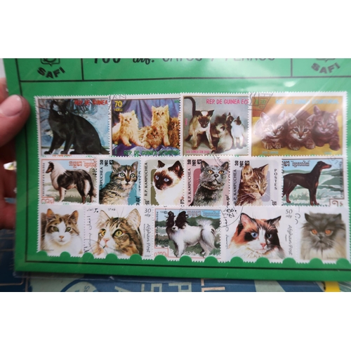 427 - World wide stamps with BG Victoria 1/d black, 1./d red, 2/d blue, 1/d lavender, U.S. Postal, Siam 10... 