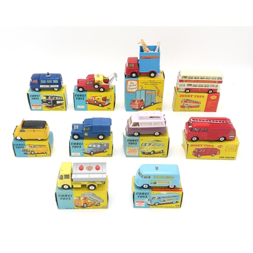 2556 - A COLLECTION OF BOXED CORGI TOYS MODEL VEHICLESComprising 464 Commer Police Van with Flashing ligh, ... 