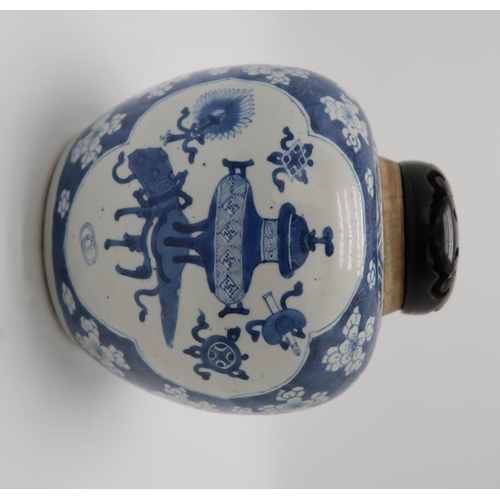 2371 - A CHINESE BLUE AND WHITE GINGER JARthe vignettes filled with One Hundred Antiques, over a cracked ic... 