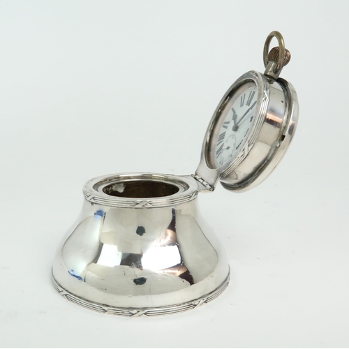 2459 - AN EDWARDIAN SILVER COMBINATION TRAVELLING INKWELL TIMEPIECEBy Henry Matthews, Chester 1904, of caps... 