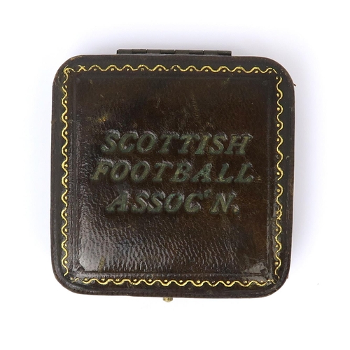 2560 - JAMES H. McMINN OF (GREENOCK) MORTON F.C. - A 9ct GOLD SCOTTISH FOOTBALL ASSOCIATION SCOTTISH CUP 19... 