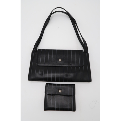 2572A - A GIANNI VERSACE BLACK LEATHER PINSTRIPE BAGwith dust bag, length 30cm x height 15cm x width 5cm, wi... 